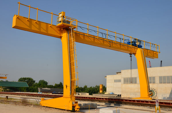 Single-beam gantry crane