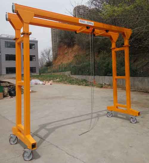Hand-pushed double-beam gantry crane